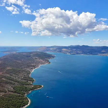 Διαμέρισμα Slatine 6 Τρογκίρ
